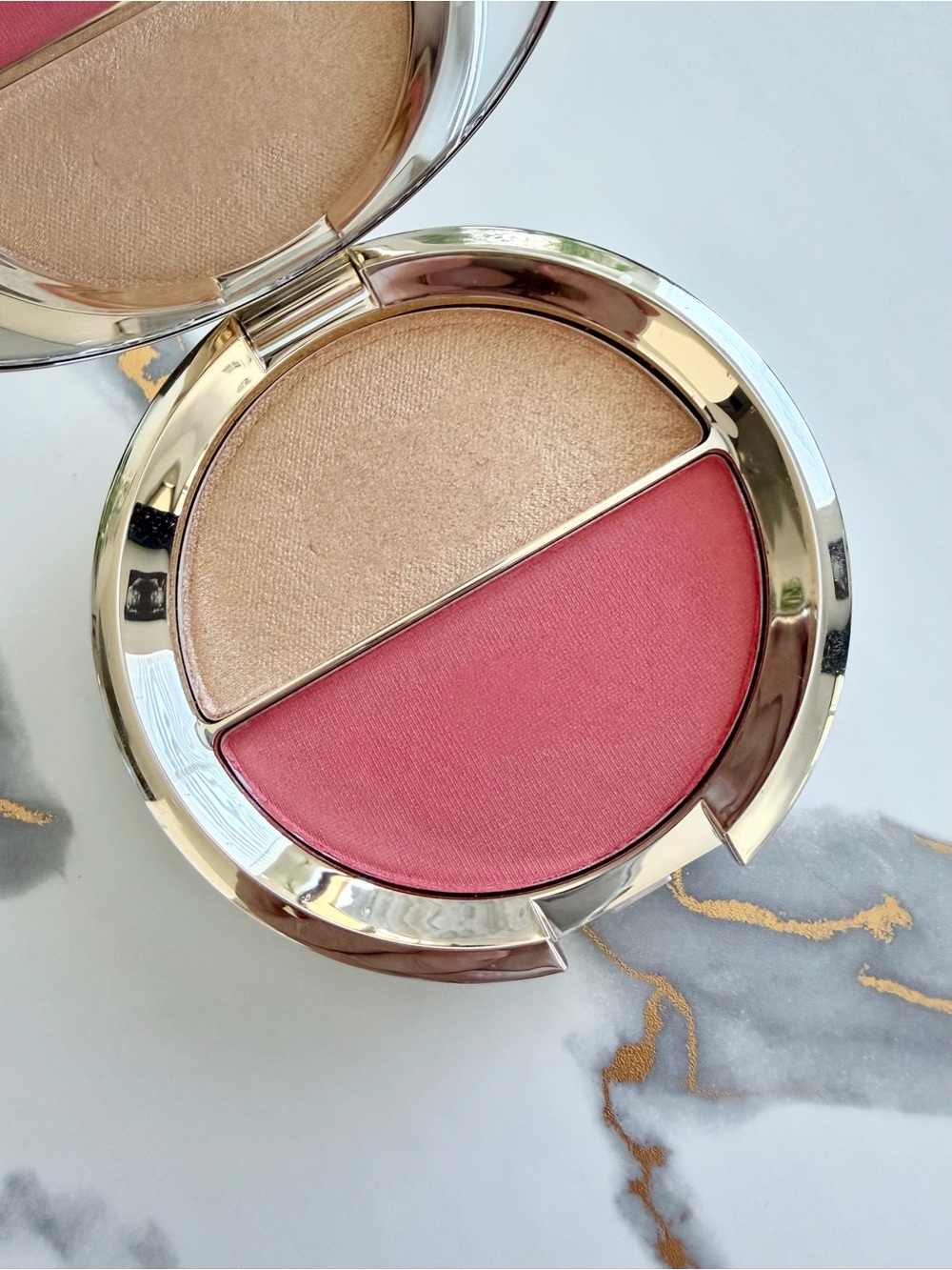 BECCA Cosmetics Shimmering Skin Perfecter Champagne Splits Discontinued!!